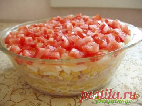 САЛАТ С ПОМИДОРАМИ И АНАНАСАМИ 