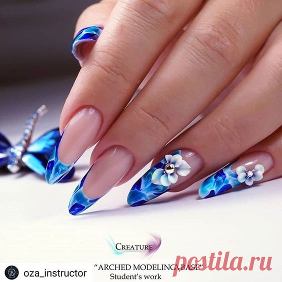 Витражный френч
Лучшие новинки маникюра в телеграм канале