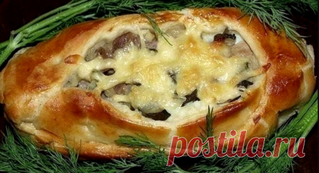 Лодочки из слоеного теста с картофелем, мясом и огурчиками
вкусные порционные лодочки подойдут и для праздника и для семейного ужина...  автор рецепта  irma008 , взят здесь https://www.stranamam.ru/post/948810/    а также в видео на ютюбе