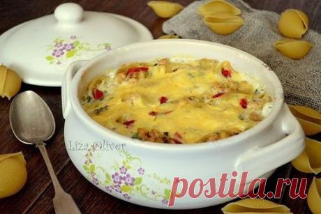 Конкильони с курицей и сладким перцем,
запеченные в соусе бешамель
ИНГРЕДИЕНТЫ
20-23 шт. конкильони (большие ракушки)
300-400 г куриного фарша
Показать полностью…