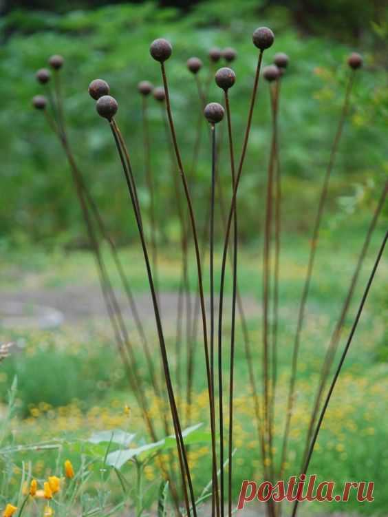 Free Shipping Kinetic Metal Garden Art Sculpture- Grouping of 7 -1
