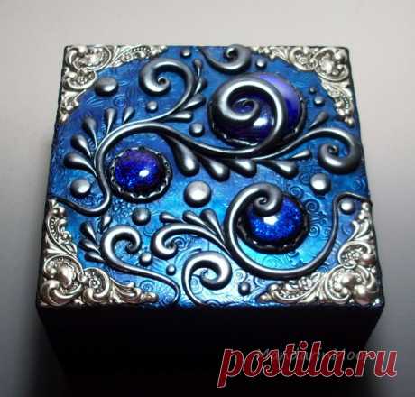 Custom box