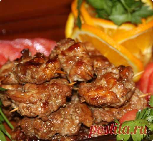 Мини-шашлычки из куриного филе.