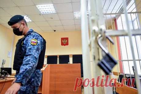 В МИД России заявили о завершении истории с американцем Дадли в штатном режиме. История с американцем Тейлором Дадли, которого взяли под стражу в России в прошлом году, имеет гуманитарное измерение и завершилась в штатном режиме, сообщил источник в МИД России. По словам собеседника агентства, бывшего военнослужащего задержали 25 апреля в Калининграде после незаконного перехода границы.