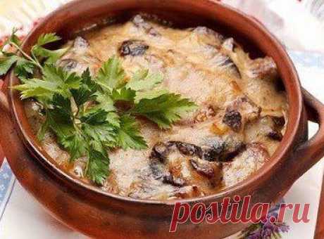 Пельмени в горшочке по-царски.Безумно вкуснo!! Быстро, легко и ОЧЕНЬ вкусно! Рецепт совсем простой. !! Более подробно о рецепте можете узнать в источникe: шеф-повар Одноклассники, по ссылке fastppc.net/zBh5 Рекомендуем посмотреть!!! Приятного аппетитa

Дорогие кулинары! Чтобы не потерять рецепт, жмите &quot;Класс!&quot;, а потом &quot;поделиться&quot;. Рецепт будет на вашей стене В Одноклассники. Всё ОК!