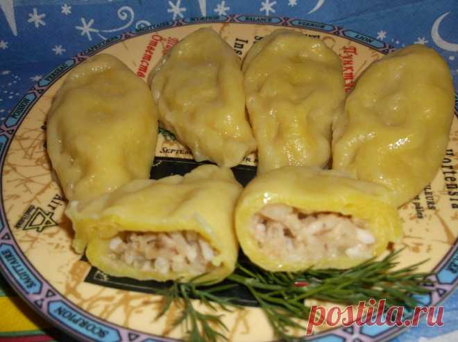 Вареники с кальмарами и рисом