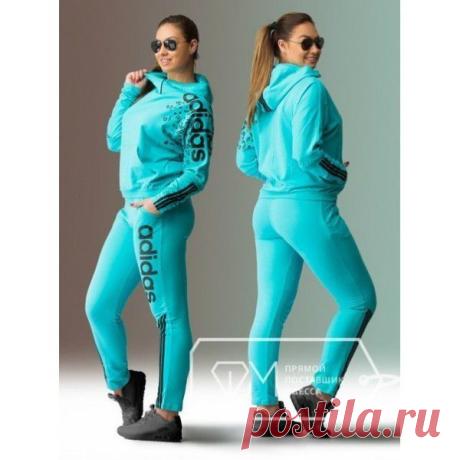 Спортивный костюм Пышный адидас.Размеры: 48-50, 50-52
Ткань - двунитка 
Длина кофты - 57см
Дина рукава от горловинки - 73см
Длина штанов по внутреннему шву - 78см