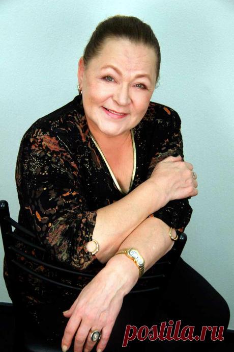 У внука Рязановой украли более миллиона рублей
Актер стал жертвой мошенников Раиса Рязанова. Фото: Ekaterina Tsvetkova/Russian Look/www.globallookpress.com Раиса Рязанова....
Читай дальше на сайте. Жми подробнее ➡