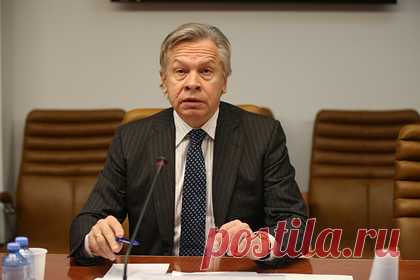 Сенатор рассказал о согласии россиян по нескольким позициям. Член Совета Федерации Алексей Пушков прокомментировал завершение выборов в России. Он отметил, что среди россиян сложилось базовое согласие по нескольким позициям и наблюдается консолидация электората. По его словам, что жителям страны не хочется нестабильности, особенно на фоне того, что им показали, как это бывает.