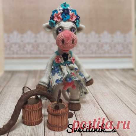 PDF Коровушка Любава крючком. FREE crochet pattern; Аmigurumi animal patterns. Амигуруми схемы и описания на русском. Вязаные игрушки и поделки своими руками #amimore - корова, коровка, телёнок, бык, бычок.