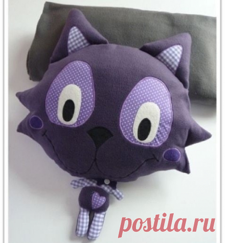 Котик-кошелёчек Котик-кошелёчекПо аналогии можно сшить и котика-подушку декоративную.