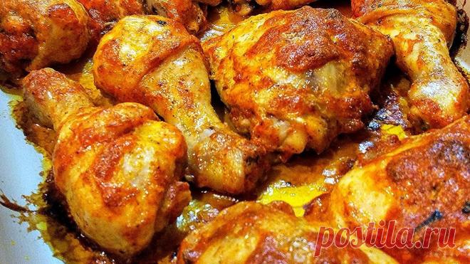 Запеченные куриные ножки с майонезом в духовке куриные ножки - 1,7 кг. соль - 1 ст. л. паприка сушеная - 2 ст. л. майонез - 3 ст. л. перец по вкусу чеснок - 3 зубчика Температура 180 градусов