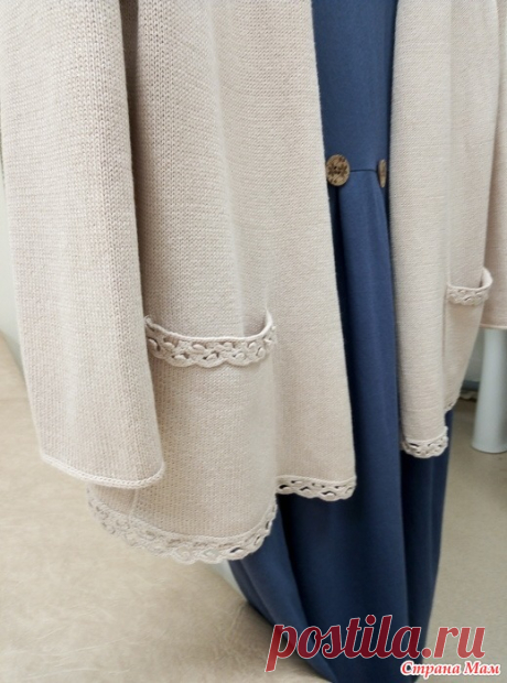 Кардиган летний из хлопка с вискозой. Здравствуйте дорогие вязальщицы. Хочу показать вам летний кардиган, который уже ношу. Связан из пехорки жемчужной. Отделка крючм. Может кому то понравится такой вариант.