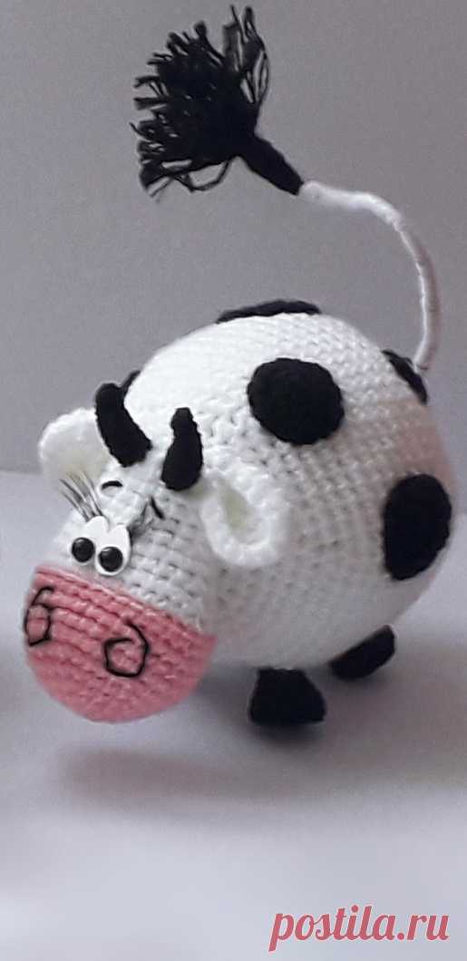 PDF Бычок Гаврюша крючком. FREE crochet pattern; Аmigurumi doll patterns. Амигуруми схемы и описания на русском. Вязаные игрушки и поделки своими руками #amimore - корова, коровка, телёнок, бык, маленький бычок.