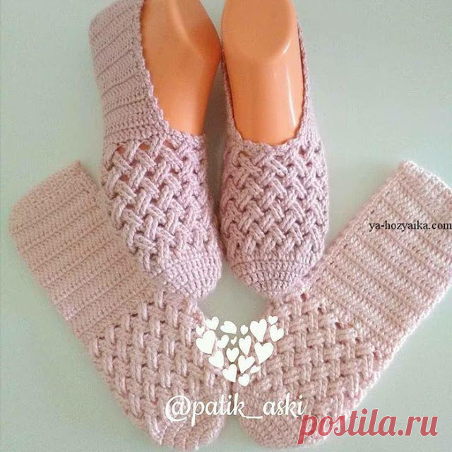 Очень красивые тапочки крючком