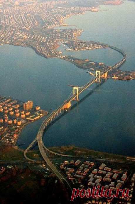 Throgs Neck Bridge - New York  /  Фотографии от пользователя Xuan Che на Getty Images   |  Pinterest: инструмент для поиска и хранения интересных идей