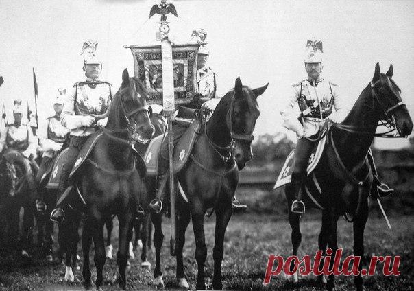 Штандарт Кавалергардского Ея Величества полка / Историческая справка
