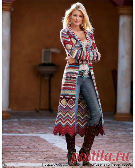 ЖИЗНЕРАДОСТНОЕ ПАЛЬТИШКО .