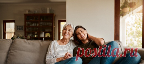 Жить под одной крышей с состарившимися близкими иногда бывает непросто. Они встречают наши добрые намерения в штыки, злятся и раздражаются в ответ на предложения о помощи. Как наладить взаимопонимание и снять напряжение в семье? #психологияобщения #старость #семейныеотношения