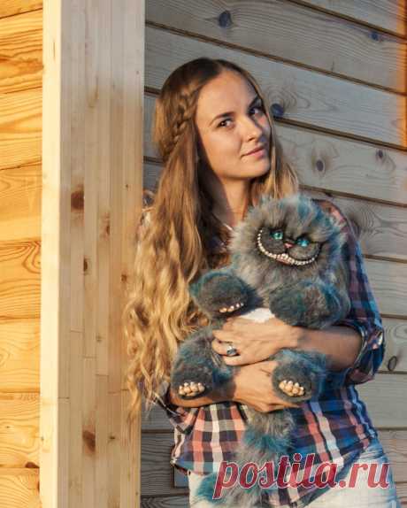 Слишком живая кото-сумка. Впечатления неоднозначные. Думаю, шить или не шить