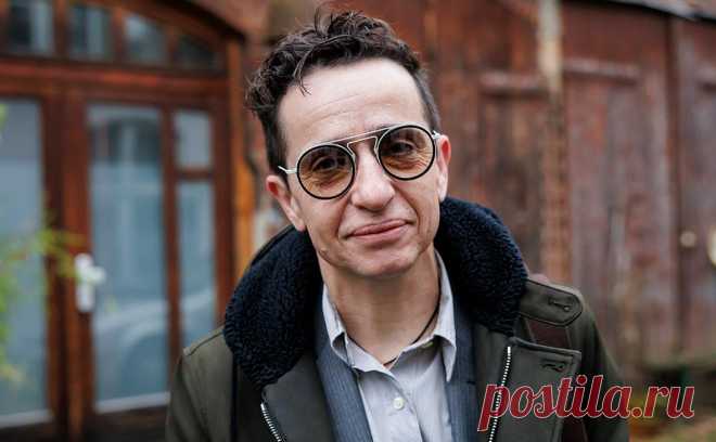 Суд заочно арестовал журналистку Машу Гессен по делу о фейках об армии. Басманный суд Москвы заочно арестовал проживающую в США журналистку Марию (Машу) Гессен по делу о распространении ложной информации о Вооруженных силах России.