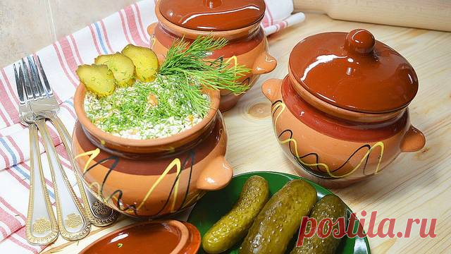 Картофель с курицей в духовке в глиняных горшочках — Кулинарная книга - рецепты с фото