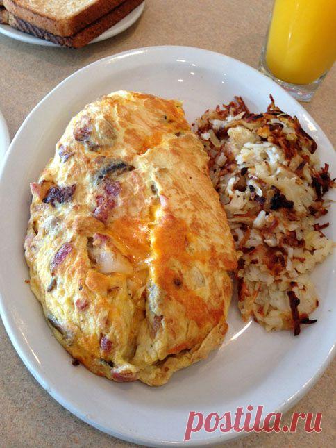 Идеальный мужской завтрак #1: омлет по-американски | BroDude.ru