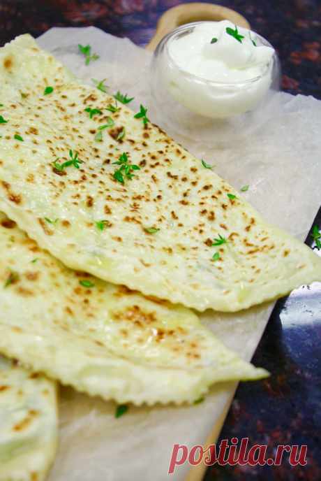 КУТАБЫ С ЗЕЛЕНЬЮ И СЫРОМ