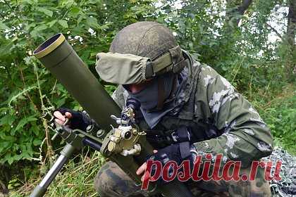 Российские войска отразили семь атак ВСУ на территории ДНР. Подразделения «Южной» группировки российских войск за сутки отбили семь атак Вооруженных сил Украины (ВСУ) на территории ДНР. Об этом сообщил на брифинге официальный представитель Минобороны Игорь Конашенков. Украинские подразделения пытались прорваться в районе Клещеевки, Андреевки и Красногоровки.