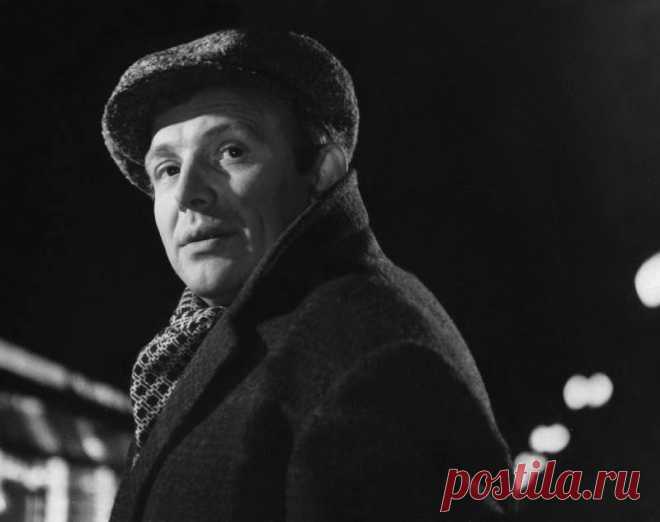 Иннокентий Смоктуновский, 28 марта, 1925
 • 3 августа 1994