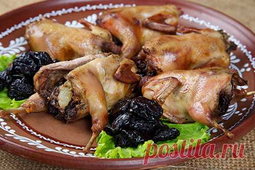 Перепёлки, фаршированные айвой и черносливом - Блюда из мяса птицы