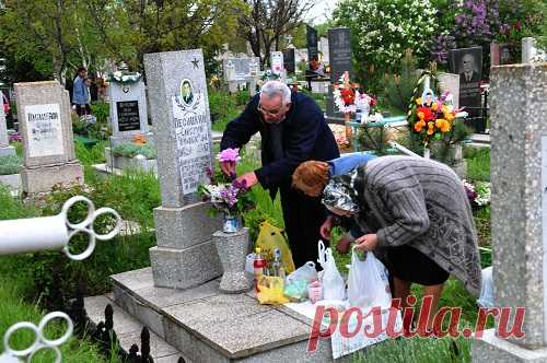 Радоница: традиции, обычаи и приметы