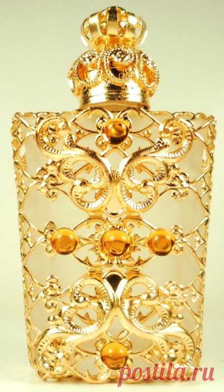 Gevonden op perfumes.allwomenstalk.com