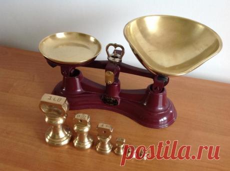 Старинные весы