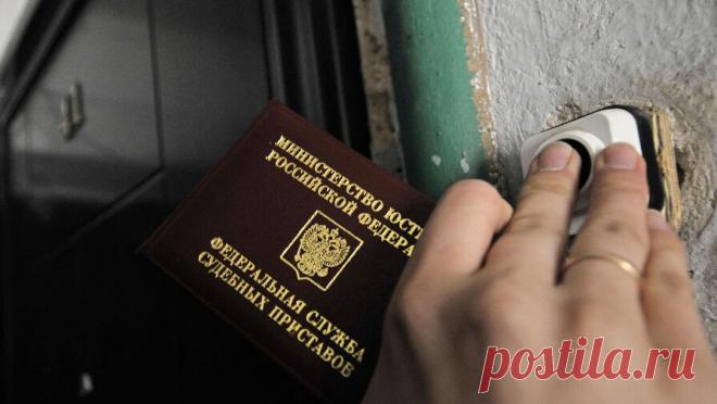 В Перми трое детей жили в наркопритоне, устроенном их матерью. В Перми судебные приставы изъяли у многодетной горожанки троих детей, которые жили в антисанитарных условиях, в наркопритоне. Об этом сообщает пресс-служба УФССП региона. Многодетная жительница Перми устроила в квартире наркопритон, ее ...