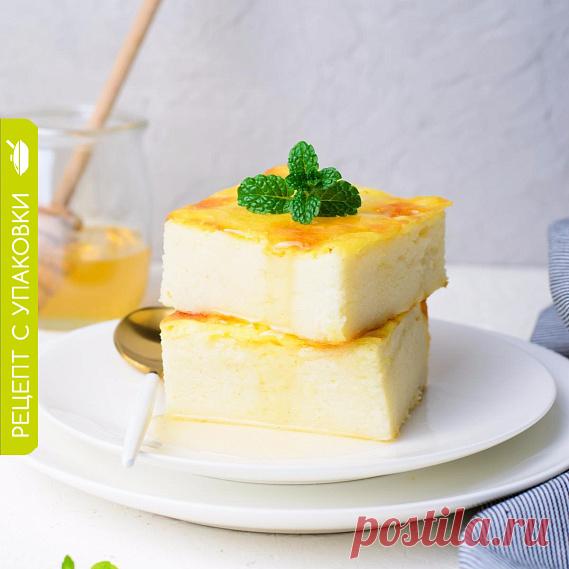 Манный пудинг со сметаной