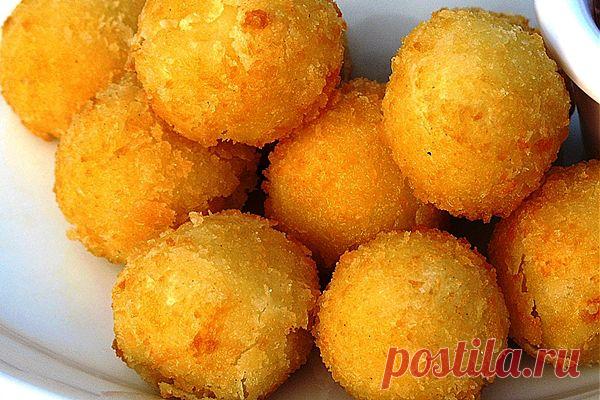 Фантастически вкусное лакомство!!! Испробуйте обязательно!
"Сырные шарики" Вот рецепт...