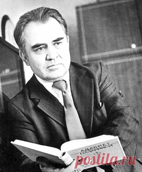 Пиримқул Қодиров (1928 – 2010)