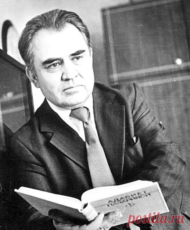 Пиримқул Қодиров (1928 – 2010)