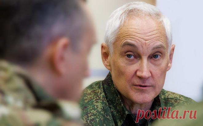 Белоусов поздравил взявшее Шахтерское и Новоукраинку подразделение. Министр обороны Андрей Белоусов поздравил командование и личный состав 40 отдельной гвардейской дважды Краснознаменной Краснодарско-Харбинской бригады морской пехоты с взятием под контроль сел Шахтерское и Новоукраинка в ДНР, сообщает пресс-служба Министерства обороны.