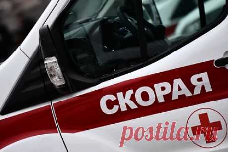 Российская школьница покончила с собой в шкафу. В Набережных Челнах школьница покончила с собой у себя дома. По данным источника телеканала «Татарстан-24», родители нашли тело пятиклассницы в шкафу. Они вызвали скорую и попытались сами реанимировать девочку. Врачи были на месте уже через четыре минуты, однако школьница скончалась до их приезда.