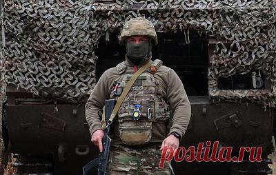 Марочко: ВС РФ взяли под контроль 3 км админграницы ЛНР. Военный эксперт уточнил, что сейчас российские бойцы ведут бои за десятикилометровый участок административной границы республики