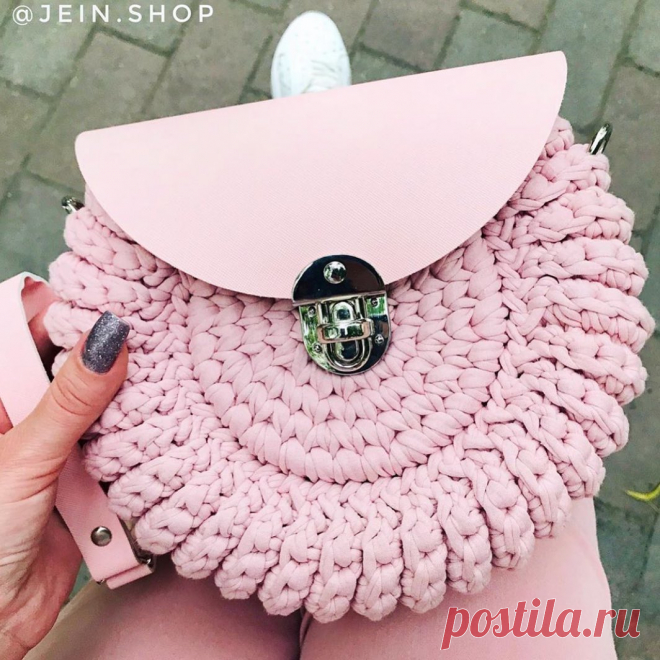 Как связать сумочку Орео