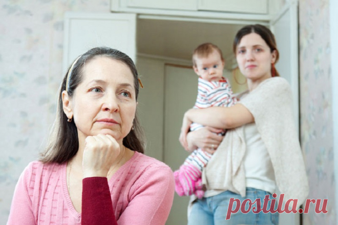 «Синдром старателя»: готовила для мужа, убирала квартиру детям, водила внуков к репетитору… Большинство женщин, которые были воспитаны еще в советские времена, привыкли, что нужно помогать буквально всем и каждому. Они с головой окунаются в чужие проблемы и быт, лишь бы хоть немного подсобит…
