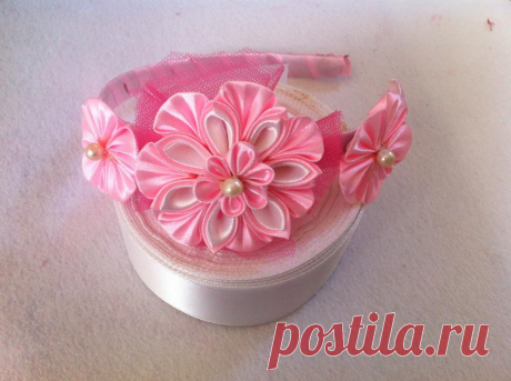 DIY Satin Ribbon Flower Headband - Createsie