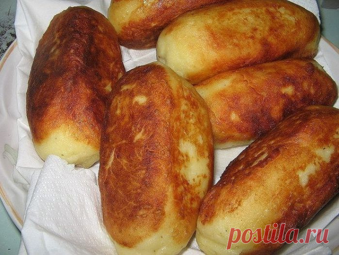 КАРТОФЕЛЬНЫЕ ПИРОЖКИ С СОСИСКАМИ