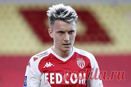 Появилось видео результативного паса Головина в Лиге Европы. В сети появилось видео результативной передачи в исполнении российского полузащитника «Монако» Александра Головина в матче первого тура группового этапа Лиги Европы против австрийского «Штурма». Российский хавбек ушел от защитников и навесил с фланга. Его передачей воспользовался Креппин Диата.