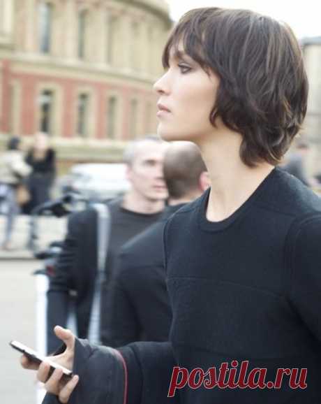 20 Messy-Chic Casual Hairstyles You Need to Try