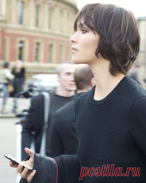 20 Messy-Chic Casual Hairstyles You Need to Try