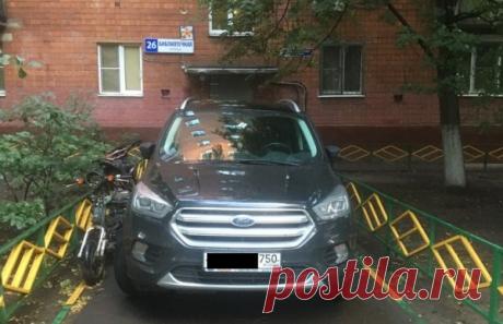 Парковка уровня «Царь и Бог» . Тут забавно !!!